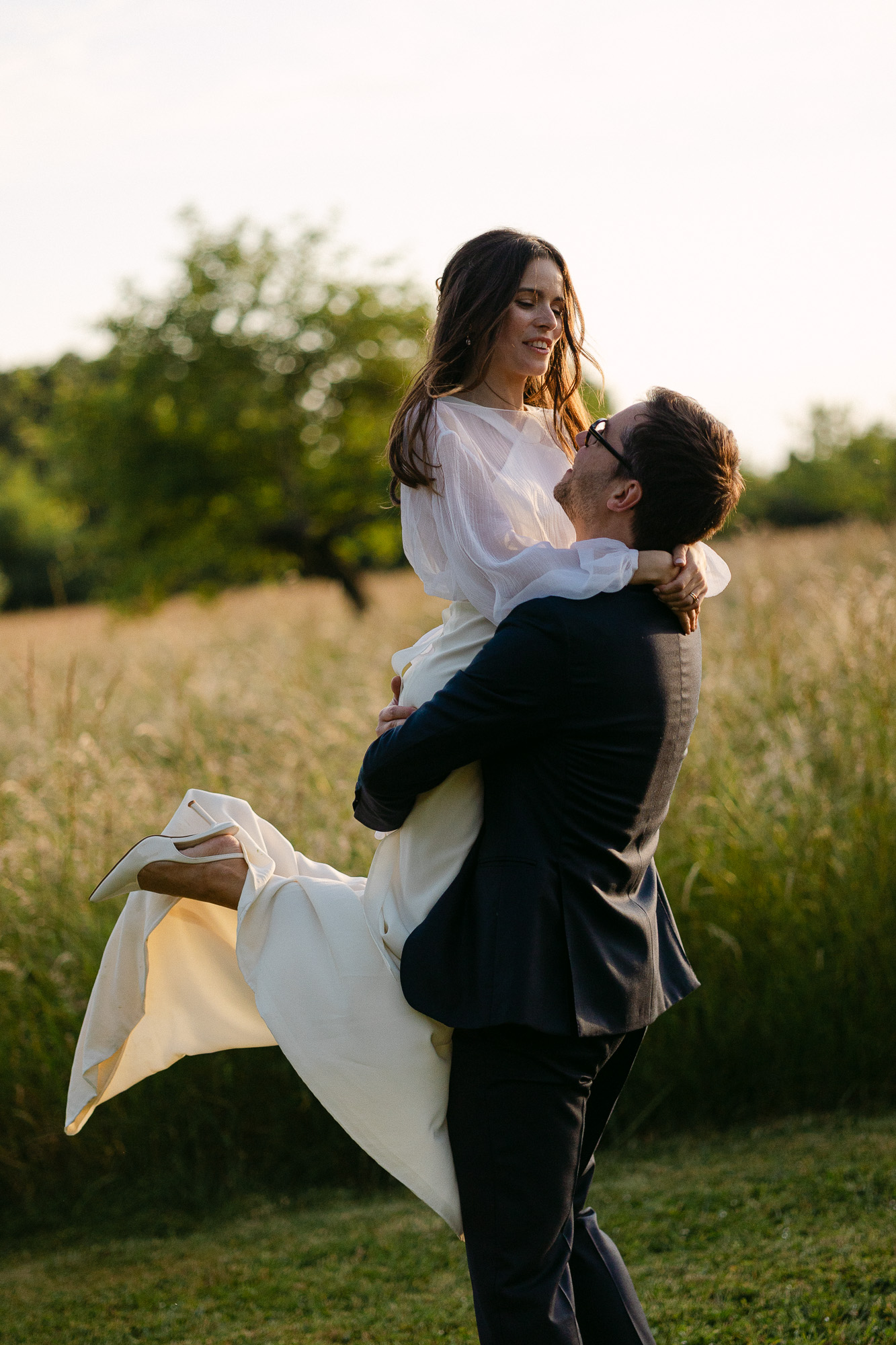 Love Stories Photographer 28 photographe mariage paris tours orleans destination wedding photographer dordogne 6