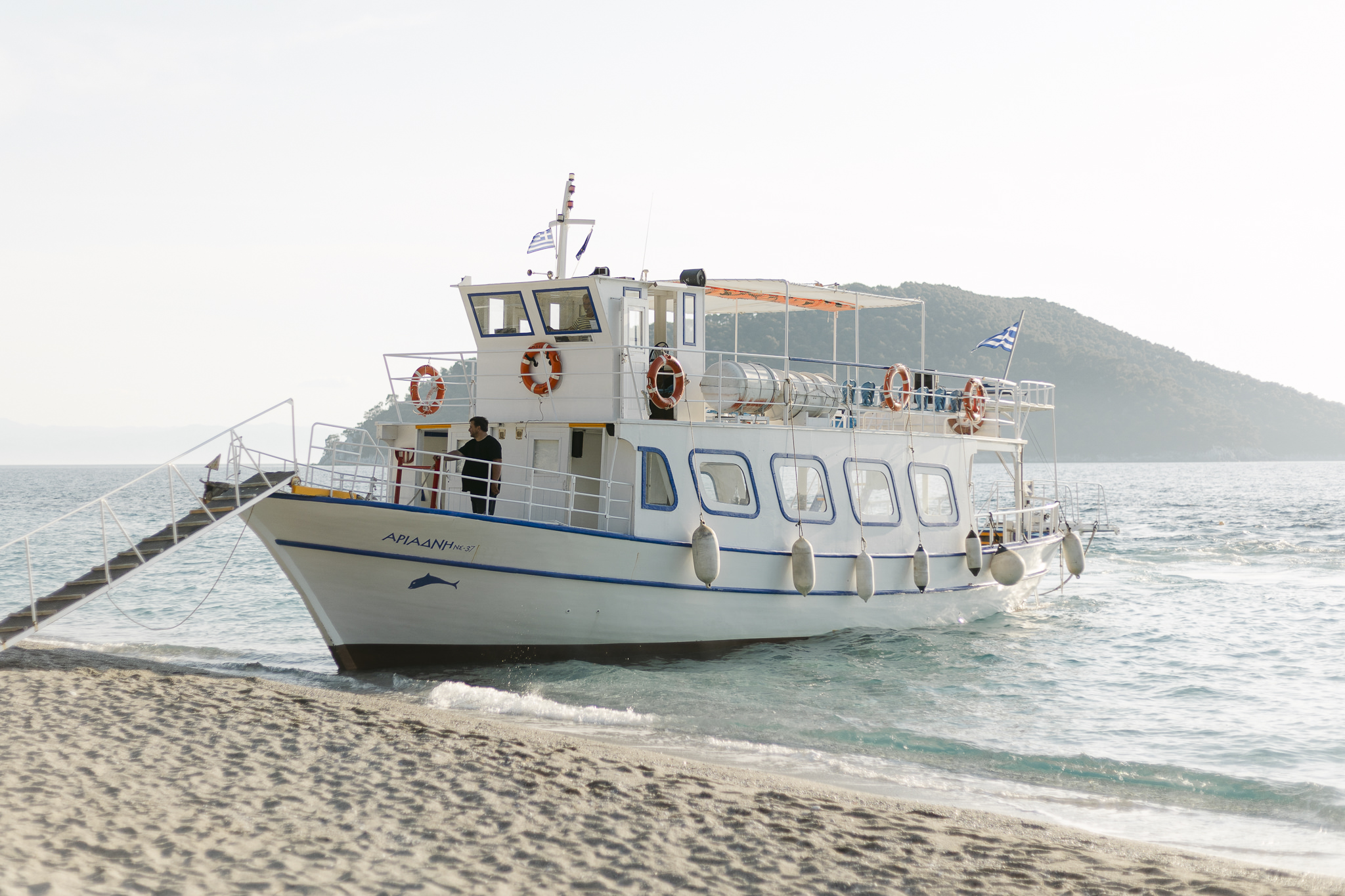 destination luxury wedding photographer greece skopelos photographe mariage grece 69